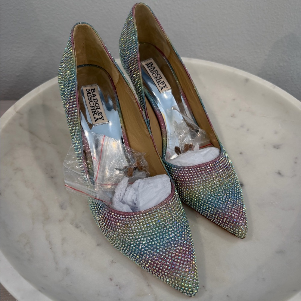 Badgley Mischka Multicolor Crystal Pointed Toe Pumps Sz 9